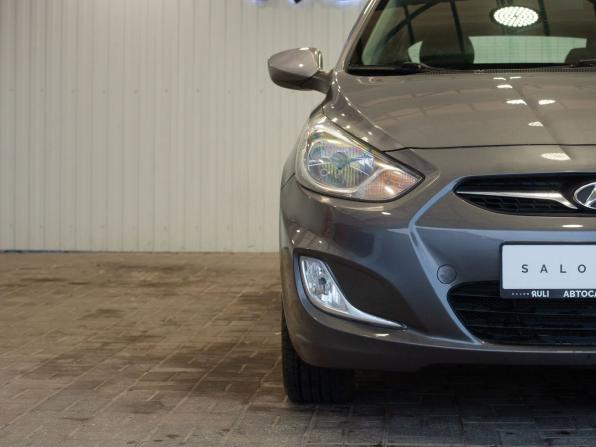 Hyundai Solaris I с пробегом 2012 года, цена 940 000 рублей, 98109 км, хэтчбек, Автокод Объявления
