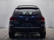 Volkswagen Touareg I Рестайлинг Москва  - изображение 21