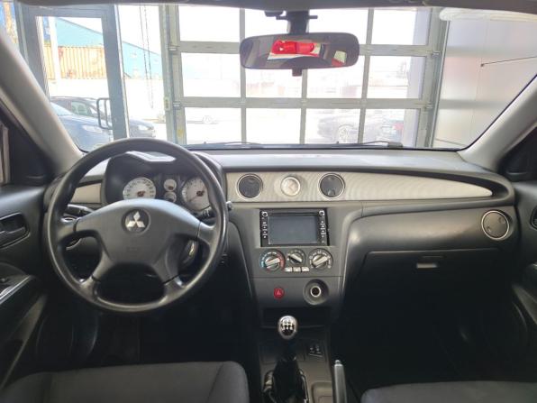 Mitsubishi Outlander I с пробегом 2006 года, цена 419 000 рублей, 272215 км, внедорожник, Автокод Объявления