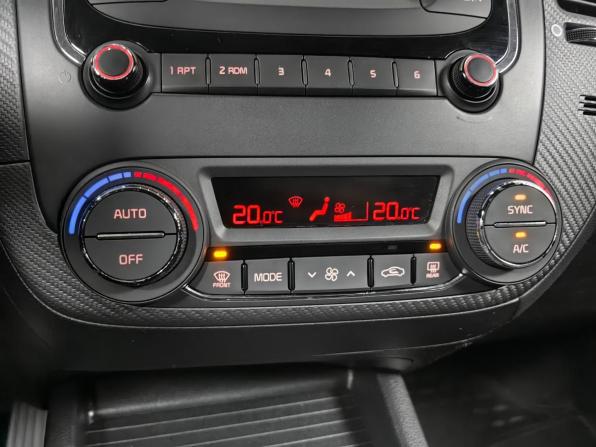 Kia Cerato III Рестайлинг (Classic) с пробегом 2018 года, цена 1 530 000 рублей, 100976 км, седан, Автокод Объявления