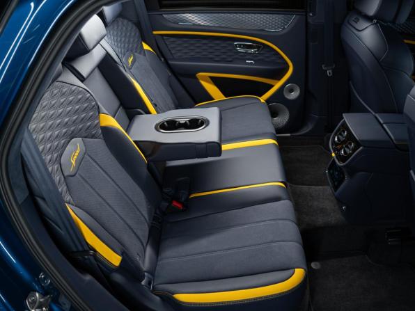 Новый Bentley Bentayga I Рестайлинг 2026 года, цена 47 700 000 рублей, внедорожник, Автокод Объявления