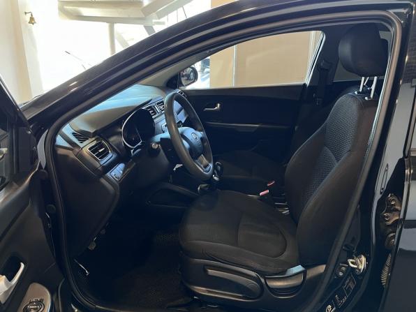 Kia Rio III с пробегом 2012 года, цена 577 000 рублей, 319710 км, седан, Автокод Объявления