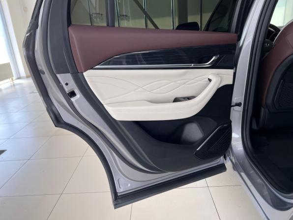 Geely Monjaro I с пробегом 2024 года, цена 3 490 000 рублей, 74047 км, внедорожник, Автокод Объявления