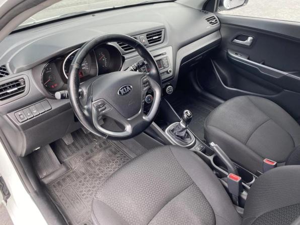 Kia Rio III с пробегом 2015 года, цена 749 000 рублей, 169097 км, хэтчбек, Автокод Объявления