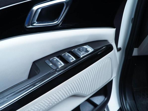 Kia Carnival IV с пробегом 2021 года, цена 3 298 444 рубля, 108071 км, минивэн, Автокод Объявления