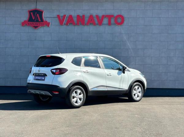 Renault Kaptur I с пробегом 2016 года, цена 1 270 000 рублей, 133264 км, внедорожник, Автокод Объявления