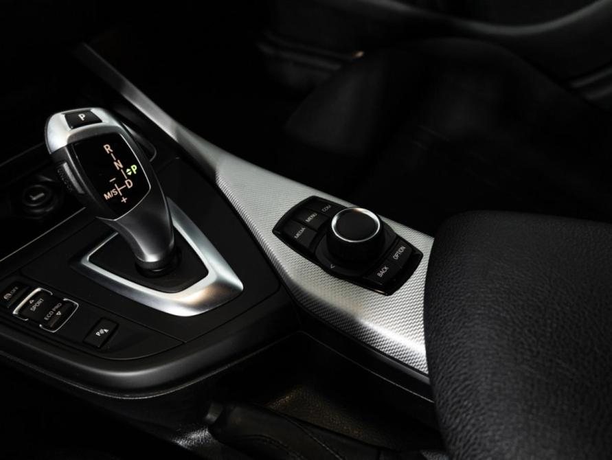 BMW 1 серии II (F20/F21) Рестайлинг 2 Санкт-Петербург  - изображение 17