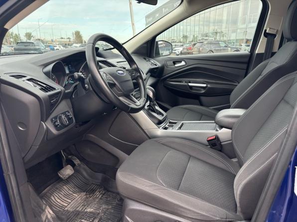 Ford Kuga II Рестайлинг с пробегом 2017 года, цена 1 495 000 рублей, 141798 км, внедорожник, Автокод Объявления