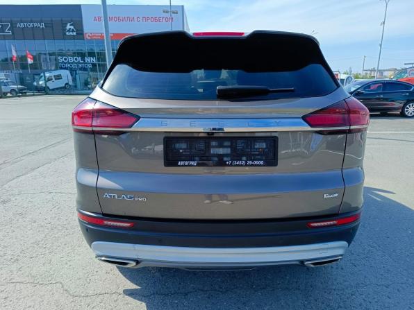 Geely Atlas Pro с пробегом 2023 года, цена 2 099 995 рублей, 48686 км, внедорожник, Автокод Объявления