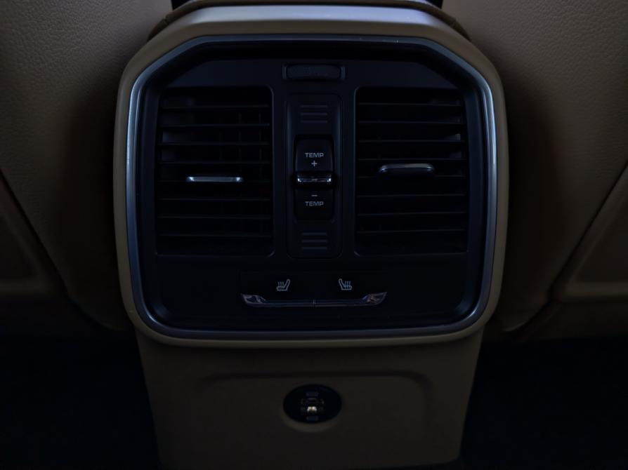 Porsche Macan I Москва  - изображение 30