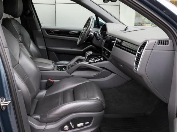 Porsche Cayenne III с пробегом 2019 года, цена 4 826 010 рублей, 106196 км, внедорожник, Автокод Объявления