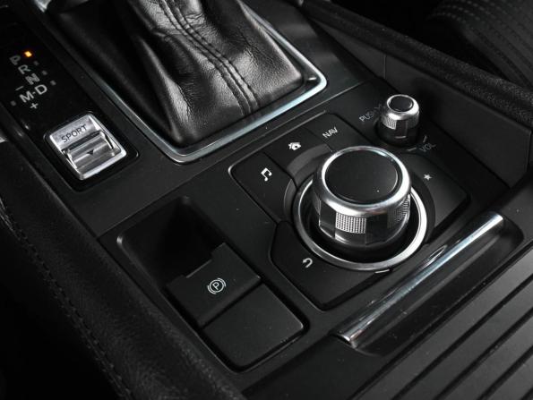 Mazda 6 III (GJ) Рестайлинг с пробегом 2017 года, цена 2 059 000 рублей, 163770 км, седан, Автокод Объявления