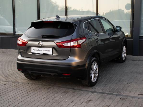 Nissan Qashqai II с пробегом 2017 года, цена 1 390 000 рублей, 107584 км, внедорожник, Автокод Объявления
