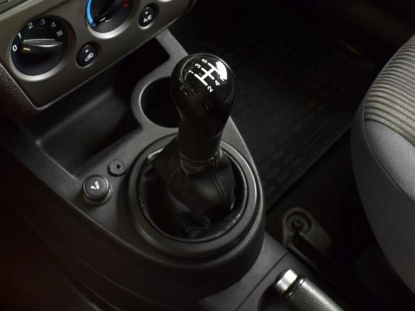 Ford Fusion I Рестайлинг с пробегом 2008 года, цена 415 999 рублей, 229980 км, хэтчбек, Автокод Объявления