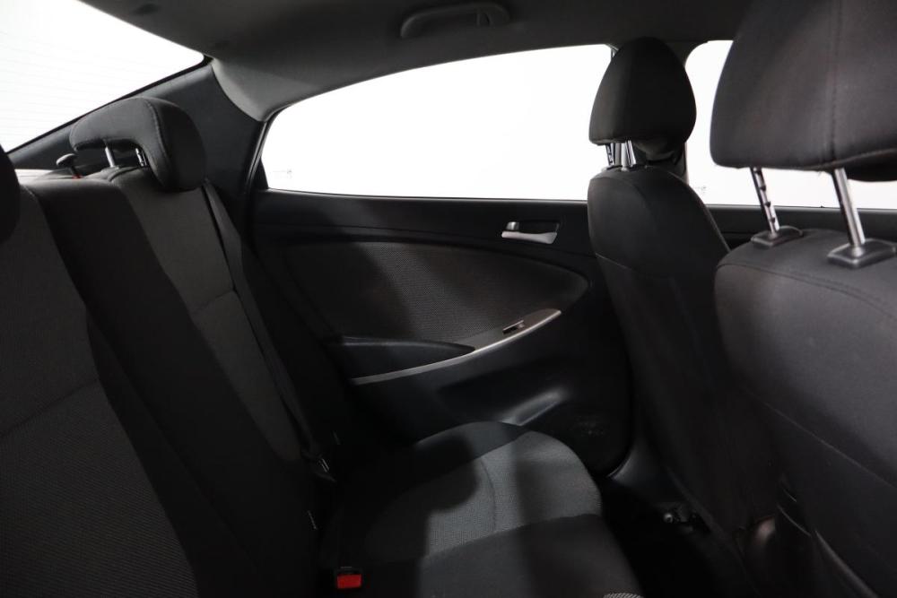 Hyundai Solaris I Санкт-Петербург  - изображение 13