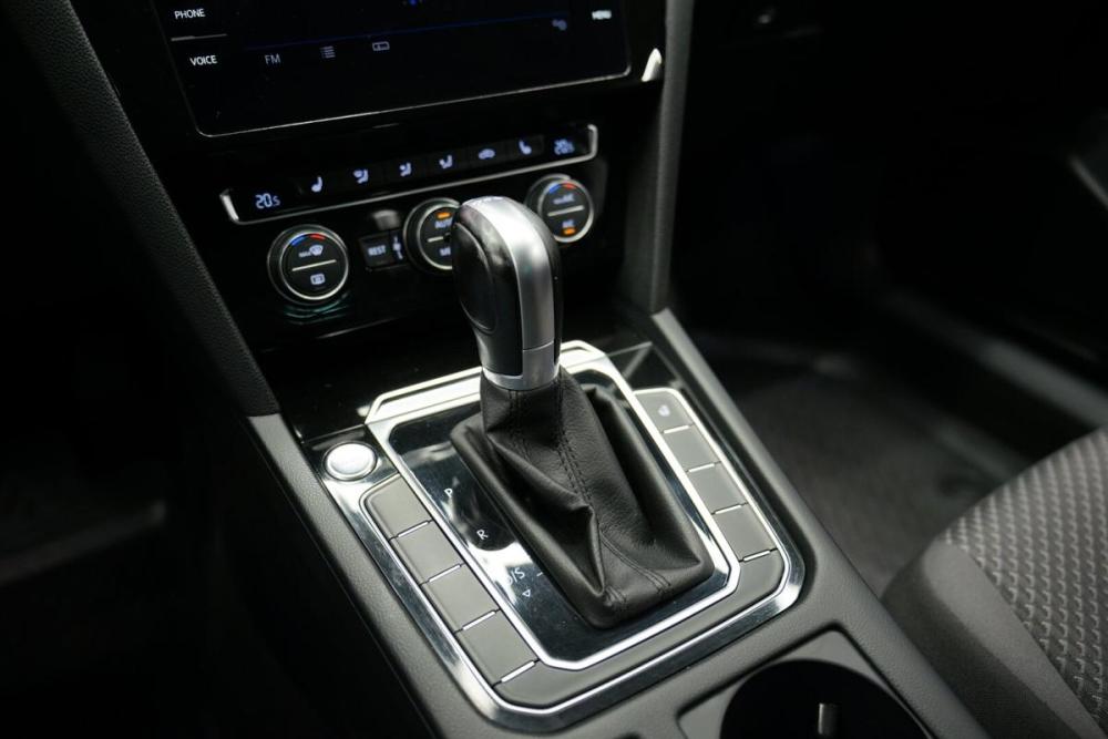 Volkswagen Passat B8 Крым  - изображение 16