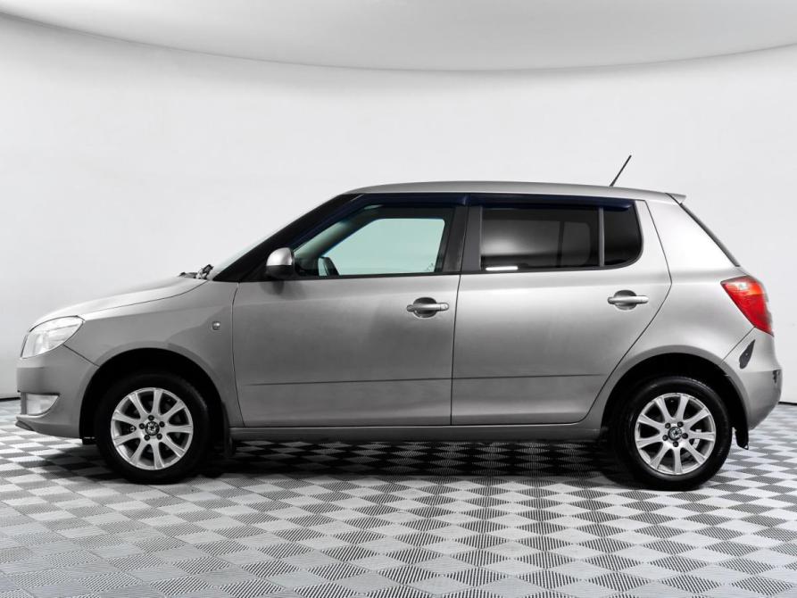 Skoda Fabia II Рестайлинг Москва  - изображение 9