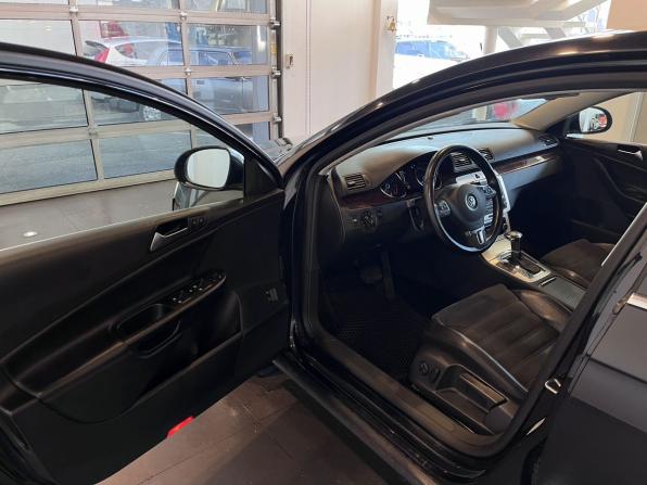 Volkswagen Passat B6 с пробегом 2010 года, цена 820 000 рублей, 156466 км, седан, Автокод Объявления