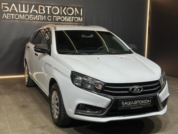 Lada (ВАЗ) Vesta I с пробегом 2019 года, цена 980 000 рублей, 131722 км, универсал, Автокод Объявления