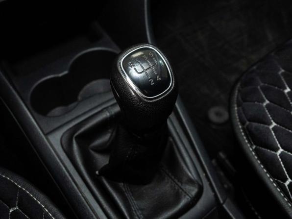 Skoda Rapid I Рестайлинг с пробегом 2019 года, цена 940 000 рублей, 230000 км, лифтбек, Автокод Объявления