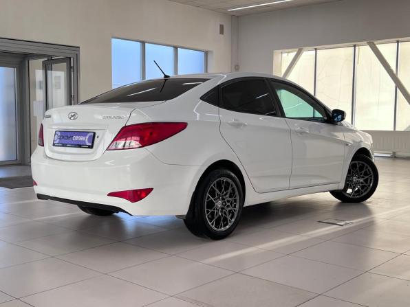 Hyundai Solaris I с пробегом 2014 года, цена 820 000 рублей, 177695 км, седан, Автокод Объявления