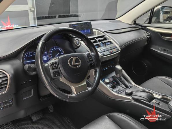 Lexus NX I с пробегом 2015 года, цена 2 480 000 рублей, 153000 км, внедорожник, Автокод Объявления