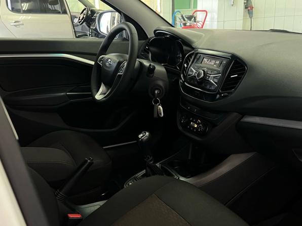 Lada (ВАЗ) Vesta I с пробегом 2018 года, цена 867 000 рублей, 74562 км, седан, Автокод Объявления