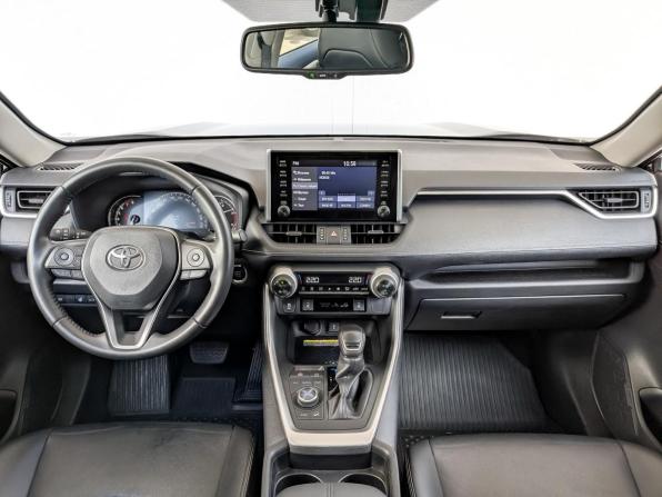 Toyota RAV4 V (XA50) с пробегом 2020 года, цена 3 300 000 рублей, 69069 км, внедорожник, Автокод Объявления