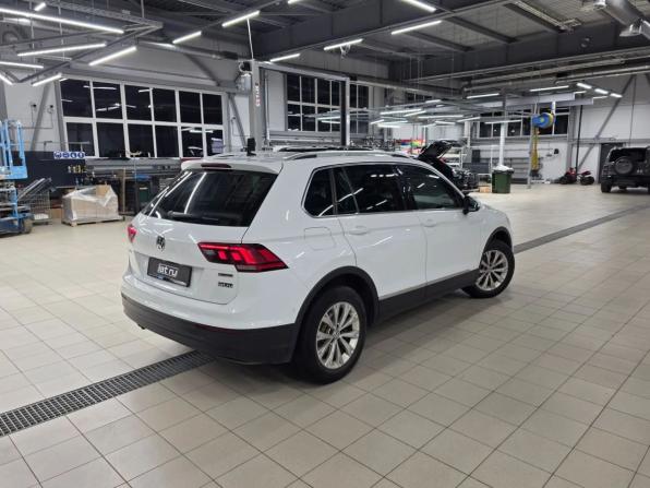 Volkswagen Tiguan II с пробегом 2018 года, цена 2 398 000 рублей, 146628 км, внедорожник, Автокод Объявления