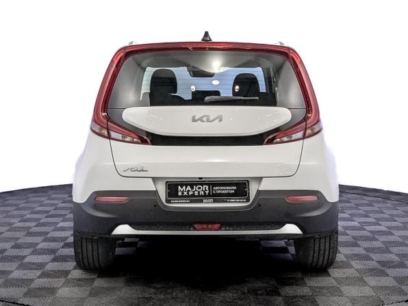 Kia Soul III с пробегом 2022 года, цена 2 499 000 рублей, 14000 км, хэтчбек, Автокод Объявления