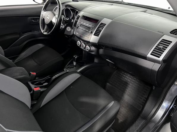 Mitsubishi Outlander II Рестайлинг с пробегом 2011 года, цена 1 050 000 рублей, 244886 км, внедорожник, Автокод Объявления