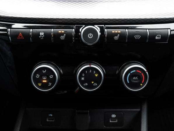 Lada (ВАЗ) Vesta I Рестайлинг (NG) с пробегом 2025 года, цена 1 398 000 рублей, 34318 км, седан, Автокод Объявления