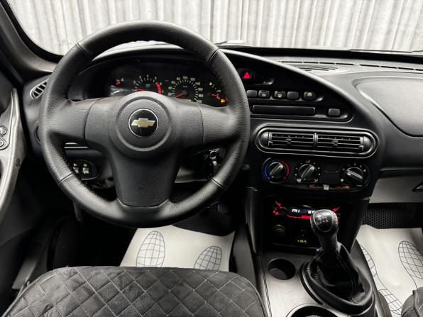 Chevrolet Niva I Рестайлинг с пробегом 2012 года, цена 550 000 рублей, 125639 км, внедорожник, Автокод Объявления