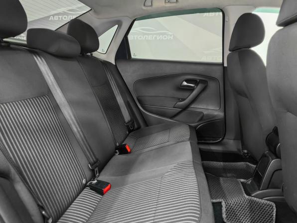 Volkswagen Polo V с пробегом 2013 года, цена 599 000 рублей, 192013 км, седан, Автокод Объявления