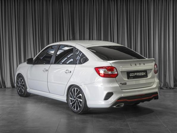 Lada (ВАЗ) Granta I Рестайлинг с пробегом 2024 года, цена 1 285 000 рублей, 39656 км, седан, Автокод Объявления