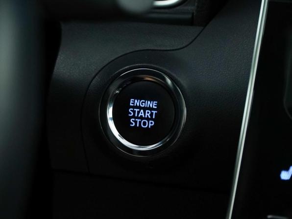 Toyota Avalon V с пробегом 2023 года, цена 3 777 077 рублей, 69393 км, седан, Автокод Объявления