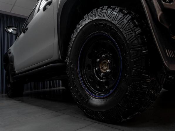 Toyota Hilux VIII с пробегом 2017 года, цена 3 584 000 рублей, 220667 км, offers.body_type.unknown, Автокод Объявления