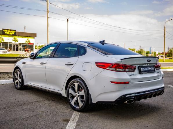 Kia Optima IV Рестайлинг с пробегом 2018 года, цена 2 198 000 рублей, 104338 км, седан, Автокод Объявления