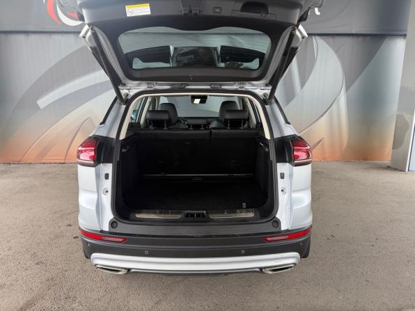 Geely Atlas Pro с пробегом 2023 года, цена 1 949 000 рублей, 50326 км, внедорожник, Автокод Объявления