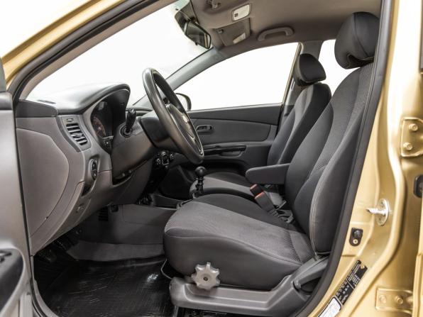 Kia Rio II Рестайлинг с пробегом 2011 года, цена 588 000 рублей, 154131 км, хэтчбек, Автокод Объявления
