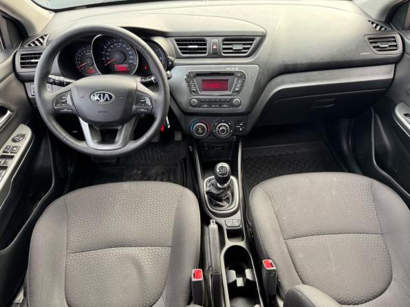 Kia Rio III Рестайлинг с пробегом 2015 года, цена 849 000 рублей, 253959 км, седан, Автокод Объявления