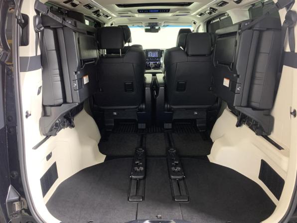 Toyota Alphard III Рестайлинг с пробегом 2019 года, цена 4 555 000 рублей, 184036 км, минивэн, Автокод Объявления