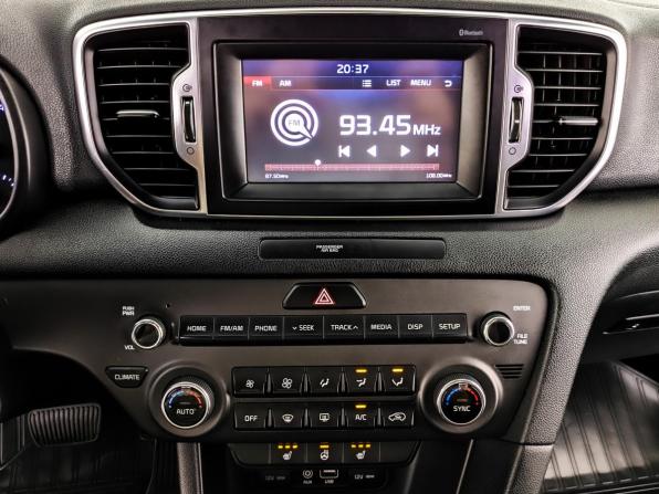 Kia Sportage IV Рестайлинг с пробегом 2018 года, цена 1 960 000 рублей, 90737 км, внедорожник, Автокод Объявления