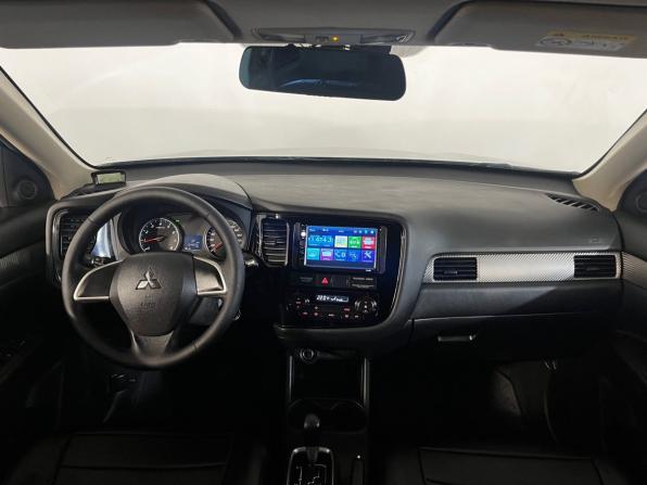 Mitsubishi Outlander III Рестайлинг 2 с пробегом 2015 года, цена 1 549 900 рублей, 134621 км, внедорожник, Автокод Объявления