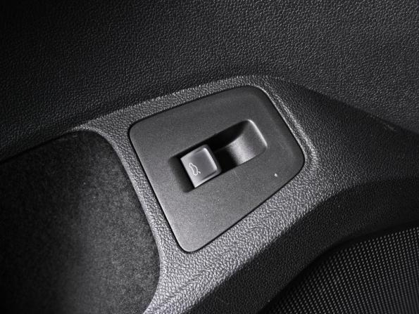 Volkswagen Tiguan II с пробегом 2017 года, цена 2 349 000 рублей, 191443 км, внедорожник, Автокод Объявления