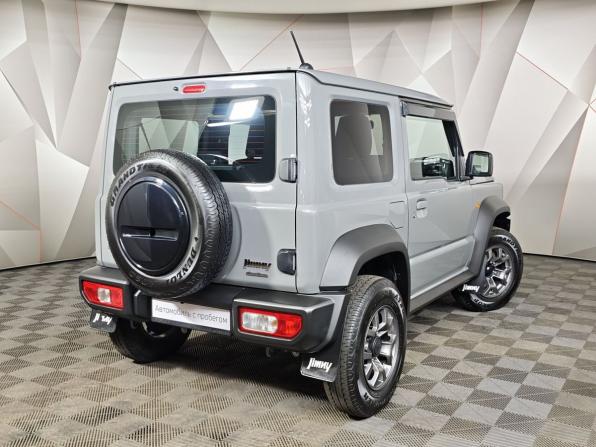 Suzuki Jimny IV с пробегом 2024 года, цена 3 650 000 рублей, 6018 км, внедорожник, Автокод Объявления