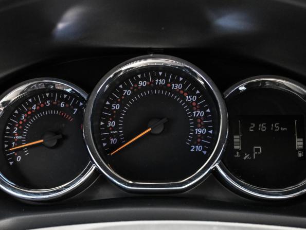 Renault Sandero II Рестайлинг с пробегом 2020 года, цена 1 379 000 рублей, 21615 км, хэтчбек, Автокод Объявления