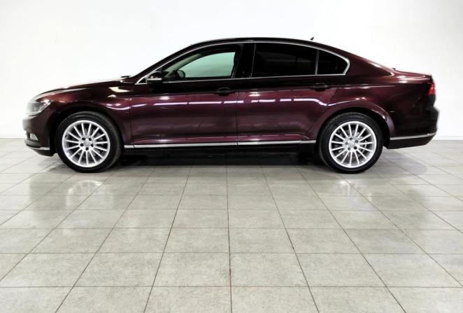 Volkswagen Passat B8 с пробегом 2016 года, цена 1 610 000 рублей, 246202 км, седан, Автокод Объявления