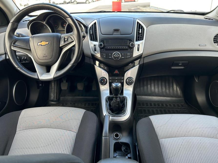 Chevrolet Cruze I Рестайлинг Воронеж  - изображение 7
