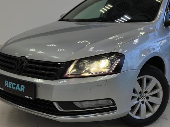 Volkswagen Passat B7 с пробегом 2013 года, цена 900 000 рублей, 190243 км, седан, Автокод Объявления
